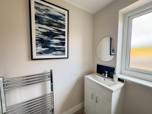 Large House Near Racecourse, City & Uni