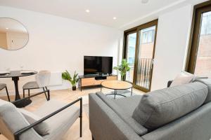 Modern 1 Bed Flat in Central Manchester w Balcony