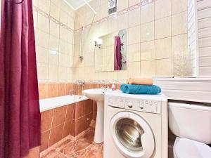 Апартаменты на Майдане конституции