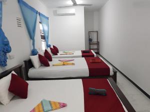 Suman Beach Rooms
