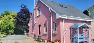 Kilkenny rental The Folly Lodge minutes from city centre R95RYC8 - 3hvězdičkové hotely ve městě Kilkenny