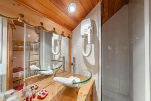 Hotels Hotel Ecureuil : photos des chambres