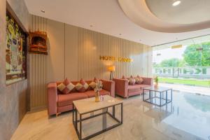 Hotel Kanha & Banquet