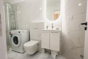 SeaSide Luxury Apartments