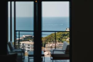 SeaSide Luxury Apartments