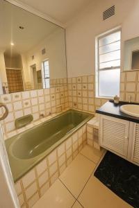 Hesed - Mandla Upgraded!