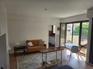 Fully-equipped large studio with terrace