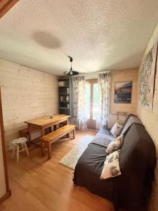 Entre amis-Résidence La Piste Bleue-Ski aux pieds