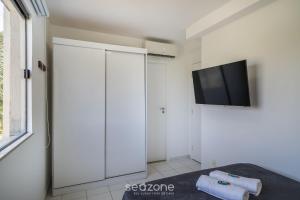 Apto confortável com piscina em Guarajuba GCH0201