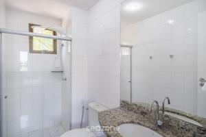 Apto confortável com piscina em Guarajuba GCH0201