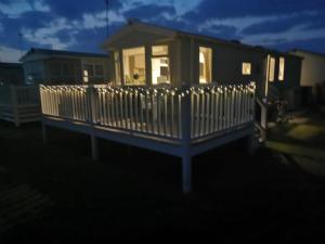 The Retreat Gold - Lido Beach Prestatyn