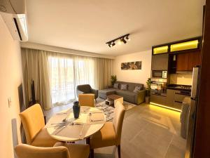 Luxury resort living Palm Parks Sheikh Zayed City