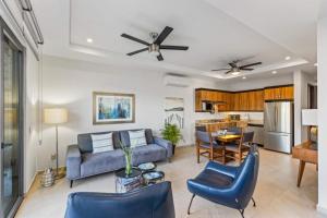 4 Person Occupancy, 1 block from Ocean