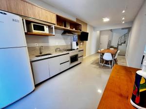 Cobertura Duplex com vista para o Mar de Bombinhas