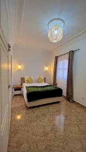 Charmante maison avec jardin et piscine