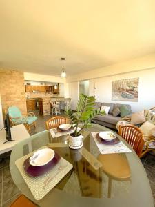 Los Sauces CC La Vela