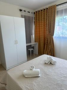 Advance Real Estate 1