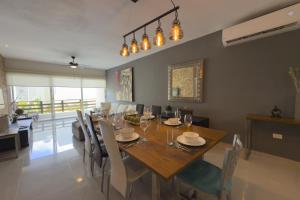 Blue Adobe Nest at Sabbia