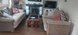 0ne bed house on private road