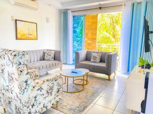 Coastal nook 2 bedroom beach flat , Lido