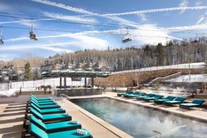 Modern, Luxury Ski-In, Ski-Out Snowmass Village 2 Bedroom Residence