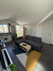 Appartements Hortense, 2 rooms, Wi-Fi, bright terrace : photos des chambres