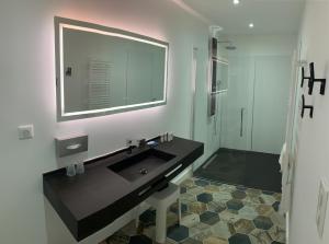 Hotels Hotel Restaurant O-Banel : photos des chambres