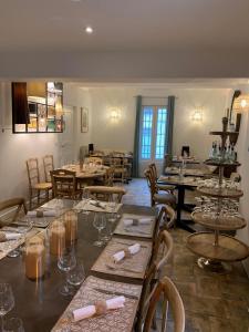 Hotels Hotel Restaurant O-Banel : photos des chambres