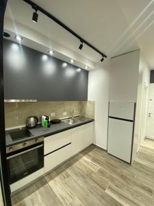 Seaside Aaron Apartment 2