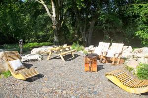 Woodcutters Cabin Authentic Log Cabin Talybont Aberystwyth SY245DW