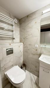 Tuwima Apart Pink by DreamAp