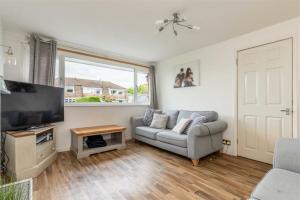 Wonderland 4 bedrooms 6 bed Castle Donnington EMA airport