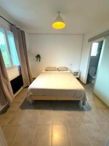 Villas Villa 5min des plages - piscine et jaccuzi : photos des chambres