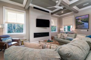 2621 High Hammock