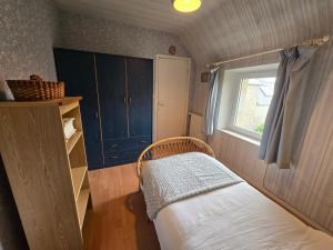 Maisons de vacances Authentique maison bretonne avec jardin fleuri : photos des chambres
