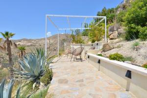 Mediterranean Luxury Villa by NRAS