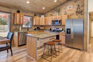 Destination Dolly By Stony Brook Cabins