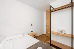 CA501 Apartment at el poblado with Jacuzzi