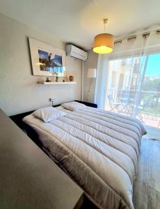 joli appartement pour 4 personnes dans résidence avec piscine, situé impasse du globe au Cap dAgde