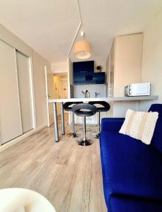 joli appartement pour 4 personnes dans résidence avec piscine, situé impasse du globe au Cap dAgde