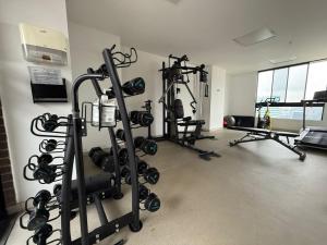 SF501 Poblado Manila KBed Parking 247 security