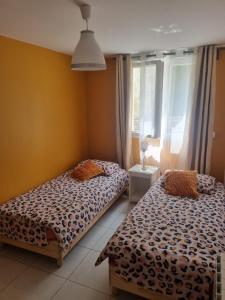 Maisons de vacances PARIS 20 min ORLY Aeroport 10 min Maison Paradis vert : photos des chambres