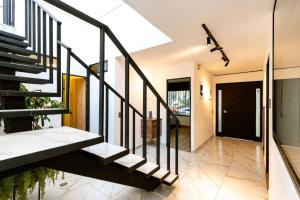 L3 9BR Laureles House Rooftop 2 Jacuzzis AC