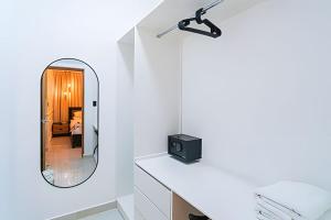 Torre Laura Michelle XXXV