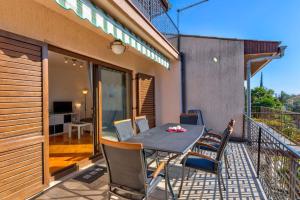 Apartment in Selce 39358