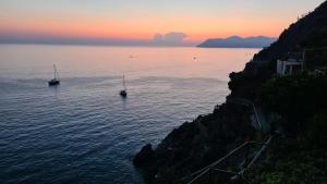 Lo scrigno sul mare Cinque Terre Riomaggiore