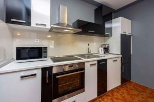 Apartment in Novi Vinodolski 39370