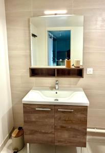 La maison colorée proche de Paris avec parking