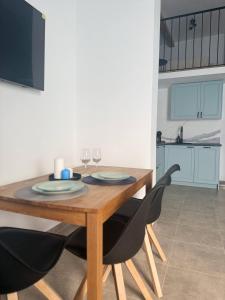 NEW Modern Loft Apartment