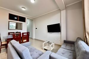 Vive a 5min centro 2HAB con AC Terraza y Parrilla